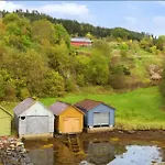 Vestlandsidyll Ved Sjoen & Bergen Nyaraló *