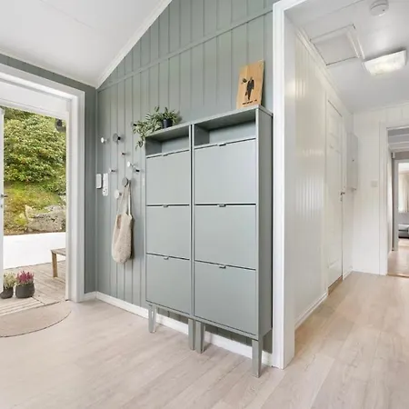 Vestlandsidyll Ved Sjoen & Bergen Nyaraló